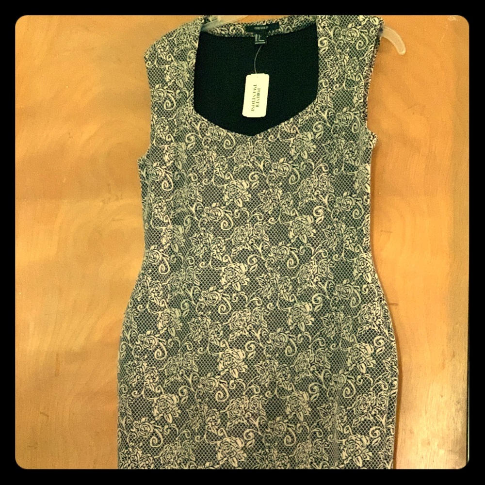 Forever 21 Black/Cream  Large Dress, NWT
